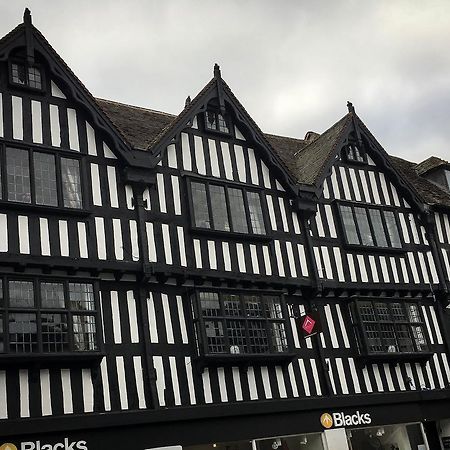 The Three Gables Apartment Stratford-upon-Avon Exterior photo