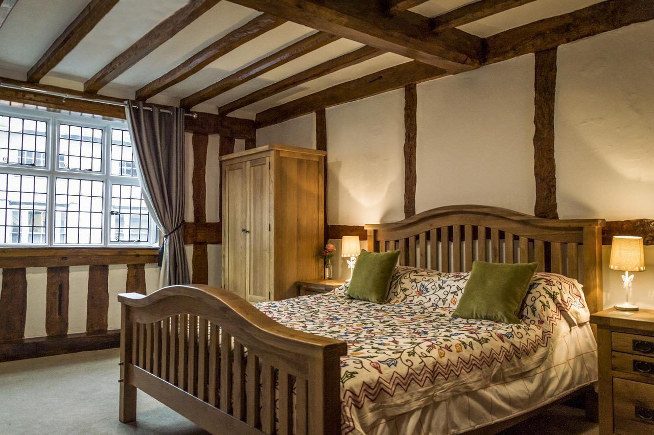 The Three Gables Apartment Stratford-upon-Avon Exterior photo